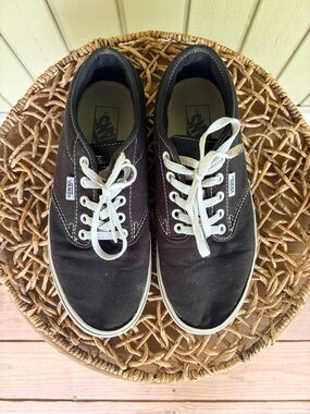 Vans Atwood Low Top Black Canvas Skate Shoes Sneakers Women's 8.5